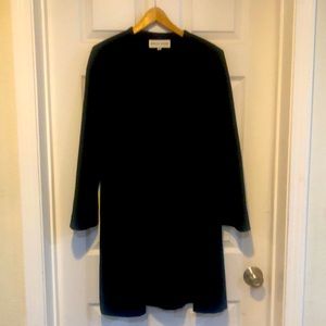 % 100 merino wool !!! round neck one button ! Eveningwear or daywear !